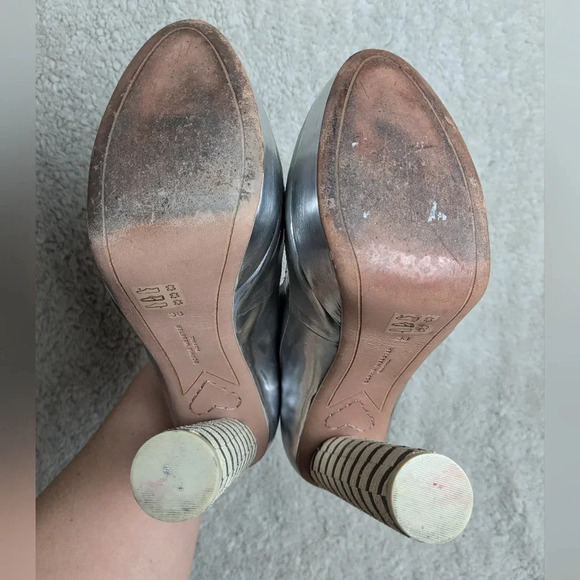 Sophia Webster Silver Heels with Chevron Block Heel - Picture 11 of 13